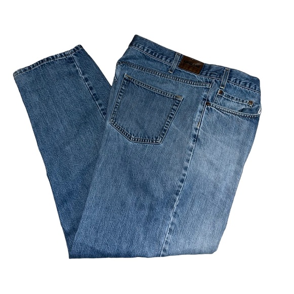 Kirkland Signature Size 42 x 32 - Picture 2 of 7